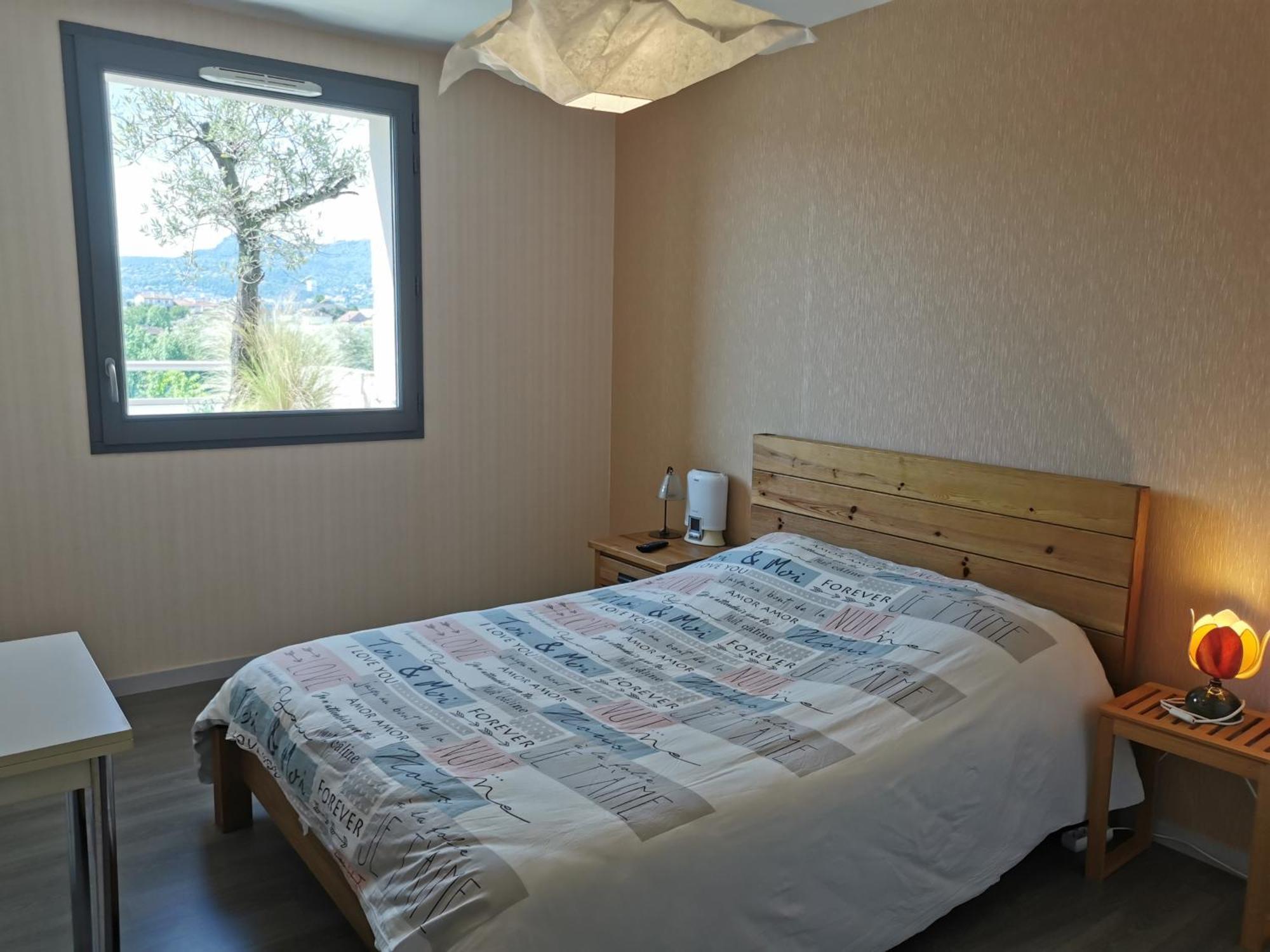 Detente Garantie Clermont-Ferrand Ngoại thất bức ảnh